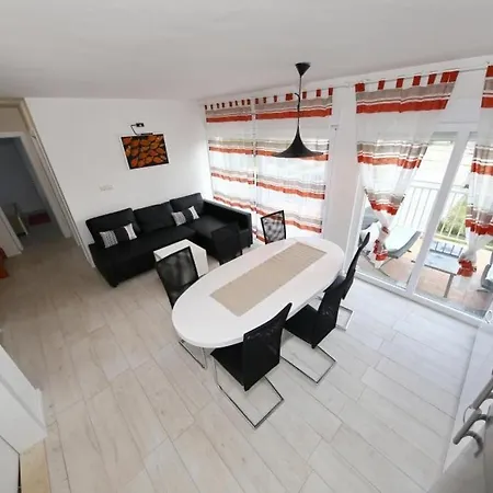 Matkovic- Duplex Two Bedroom * סבטי פיליפ אי ג'קוב