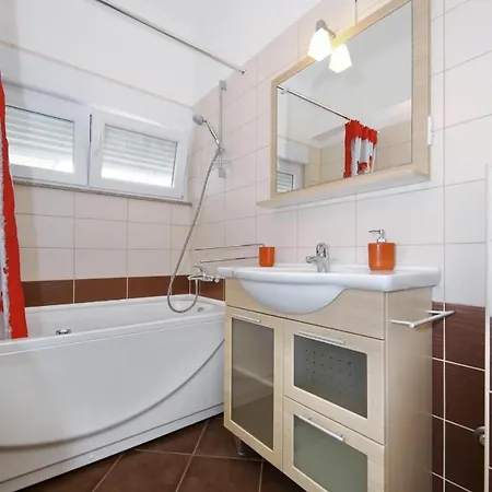 Appartement Matkovic- Duplex Two Bedroom Sveti Filip i Jakov